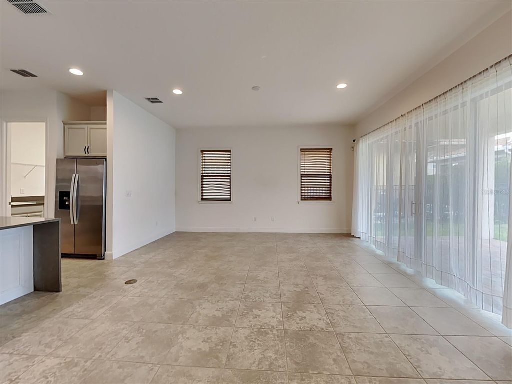 Photo of 13219 Oakenshaw Lane, Orlando, FL 32832 (MLS # O6374062)