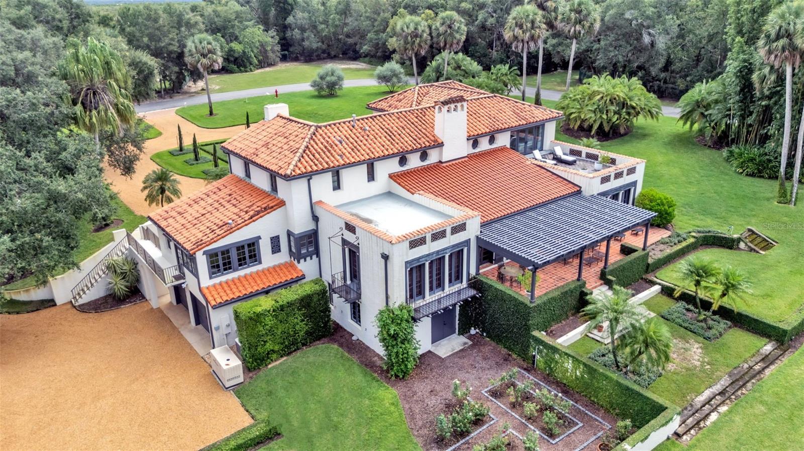 2300 N SCENIC HIGHWAY 40