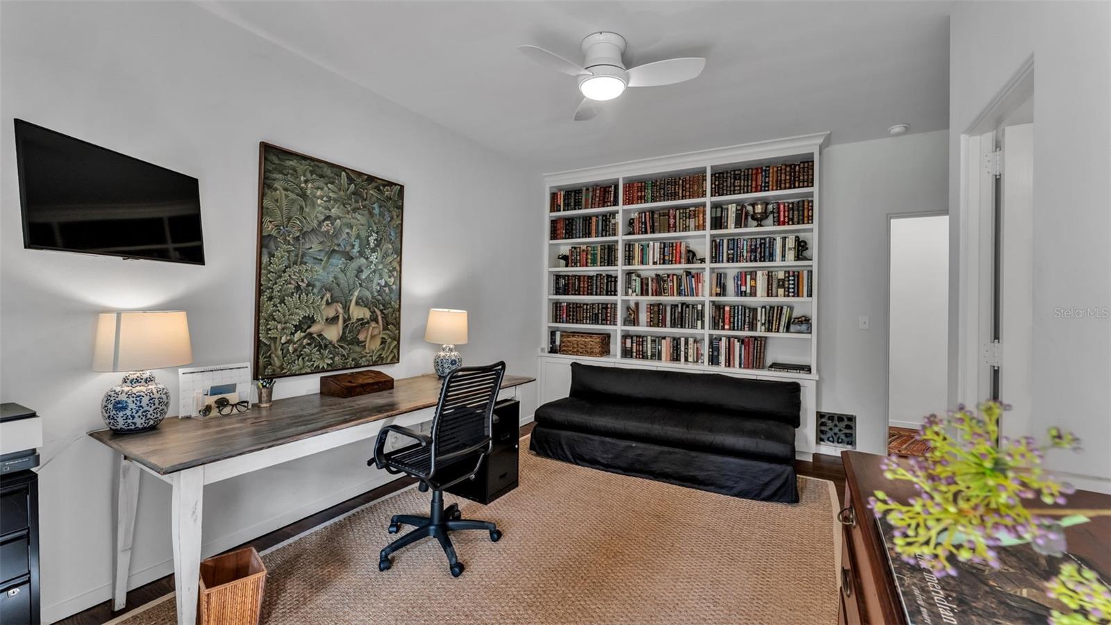 MOUNTAIN LAKE UNREC - Residential