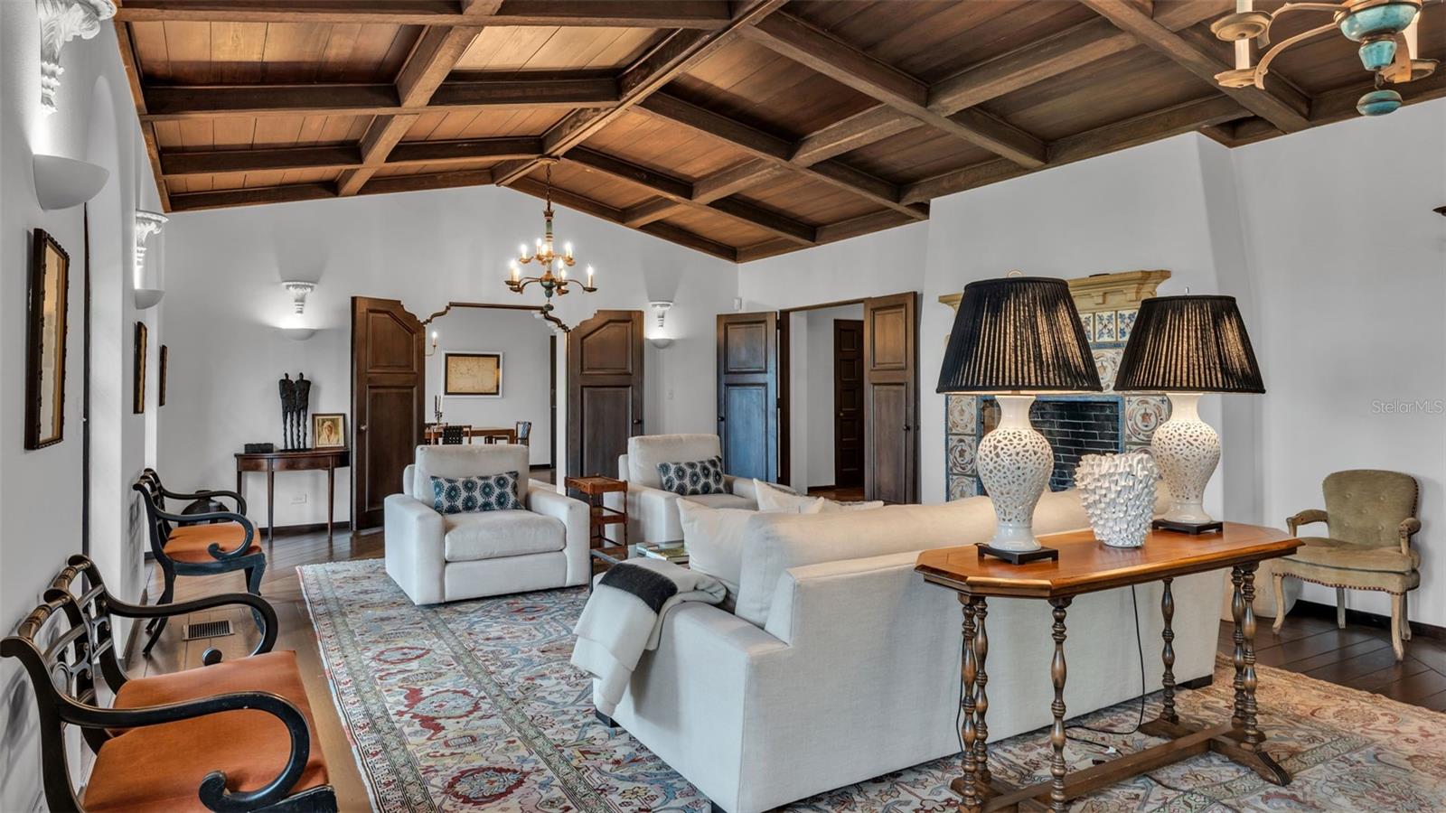 MOUNTAIN LAKE UNREC - Residential