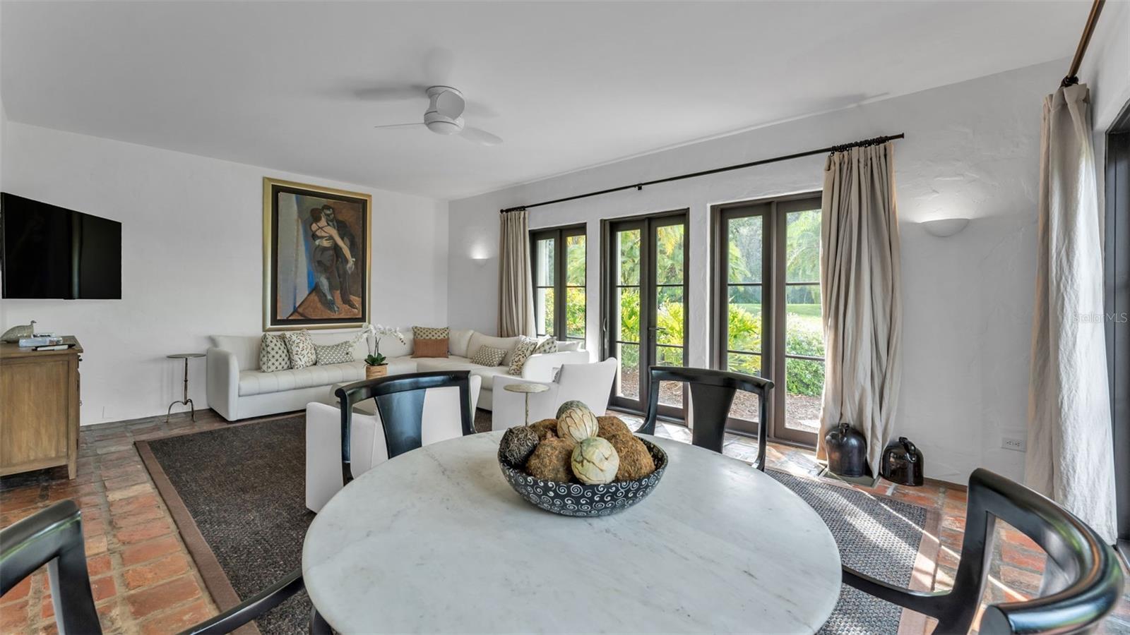 MOUNTAIN LAKE UNREC - Residential