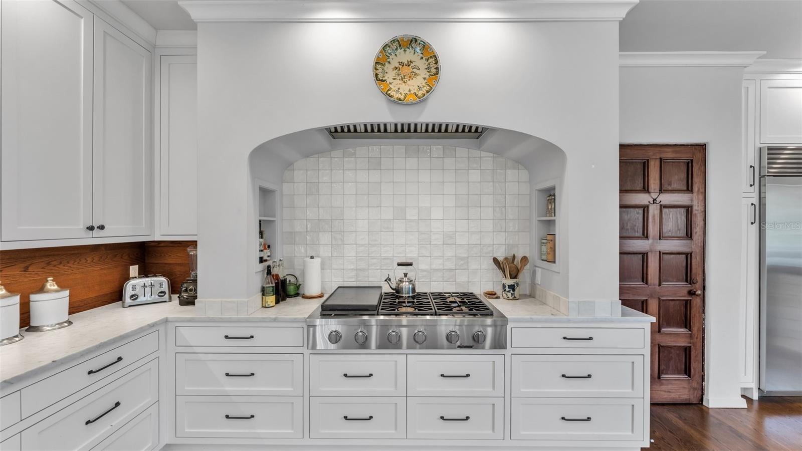 MOUNTAIN LAKE UNREC - Residential