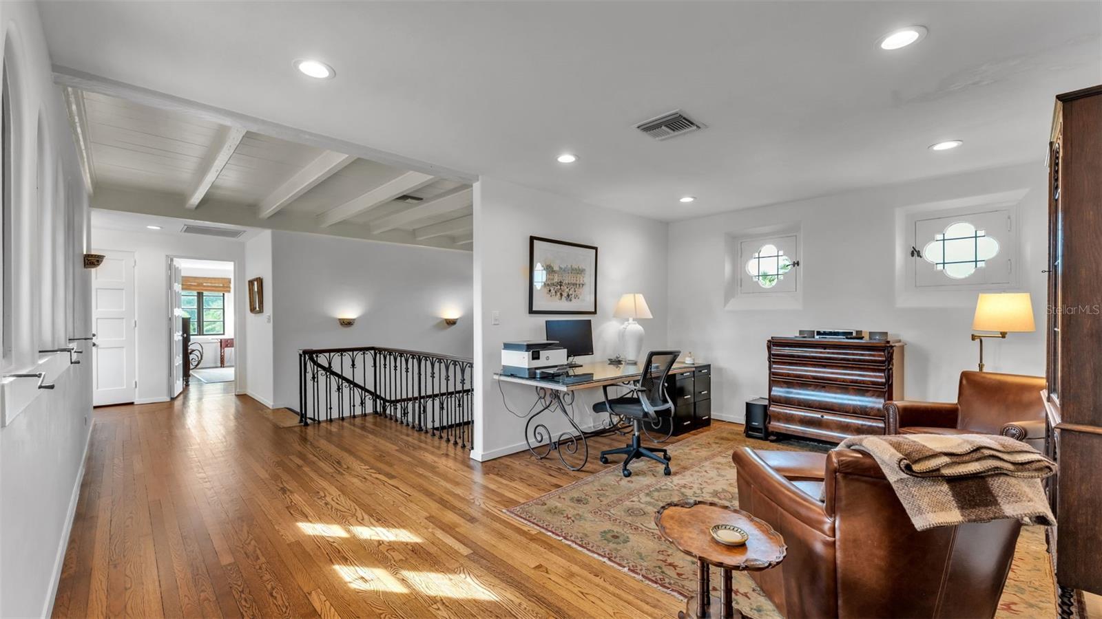 MOUNTAIN LAKE UNREC - Residential