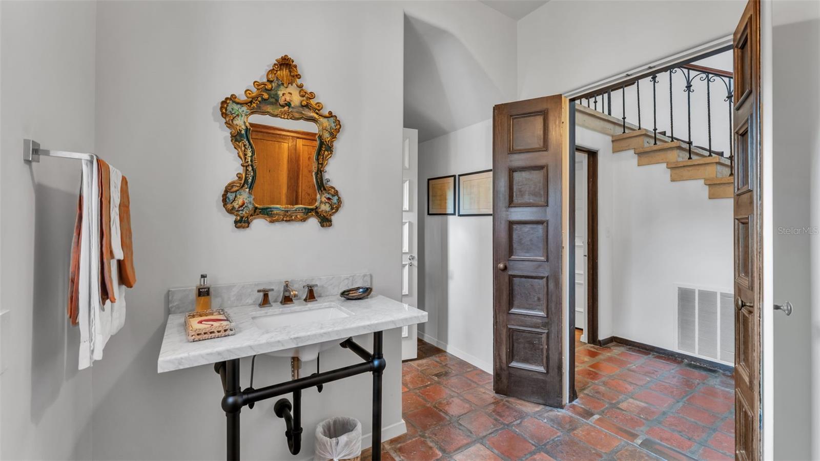 MOUNTAIN LAKE UNREC - Residential