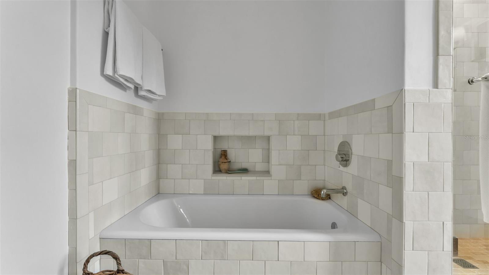 MOUNTAIN LAKE UNREC - Residential