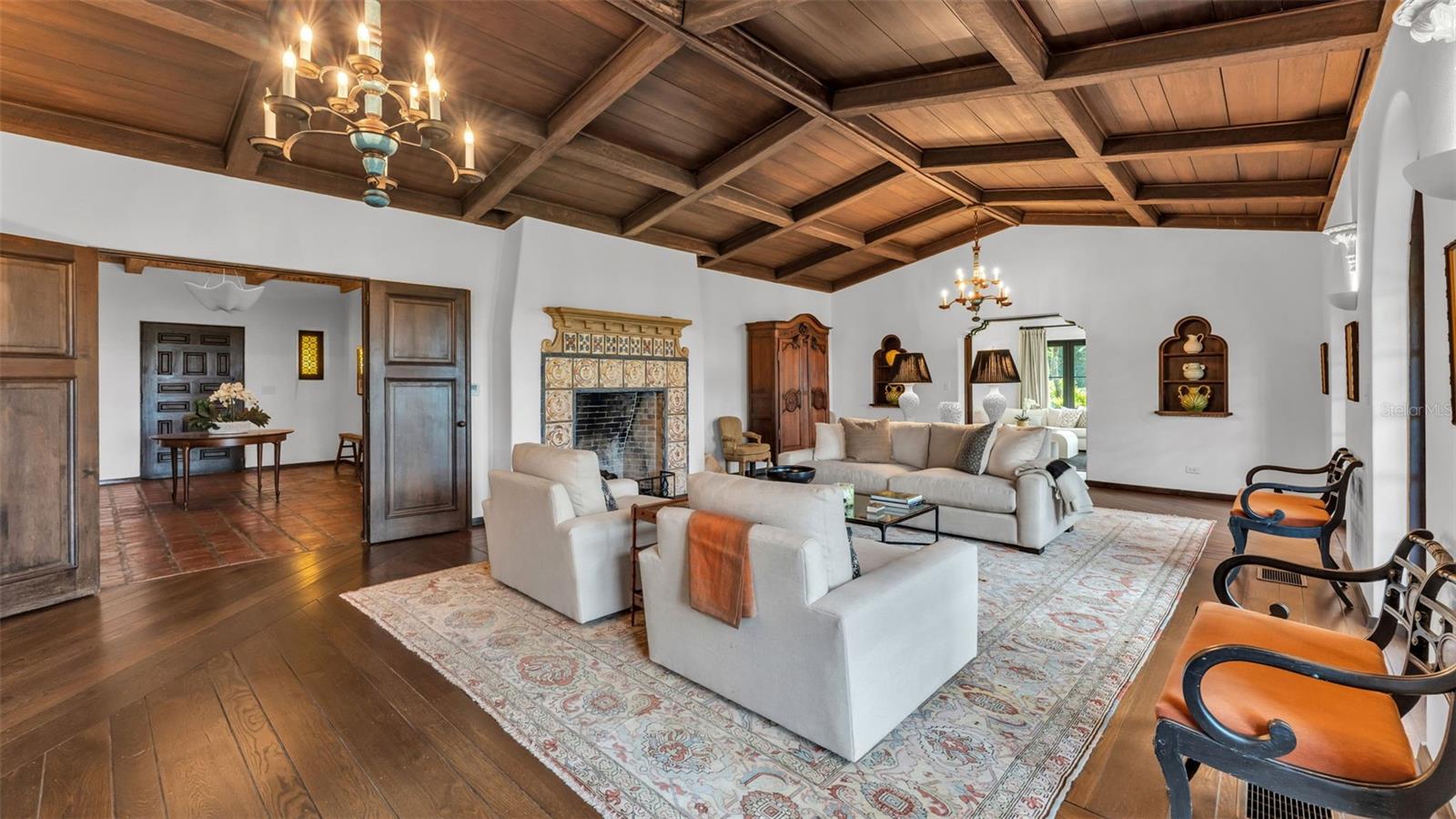 MOUNTAIN LAKE UNREC - Residential