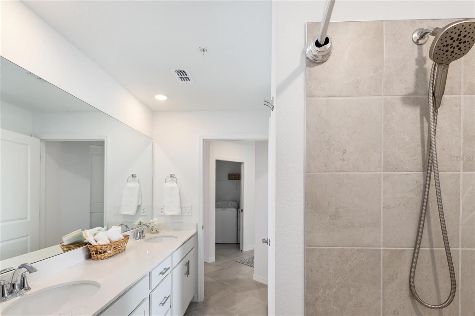 WELLEN PARK GOLF AND COUNTRY CLUB - Residential