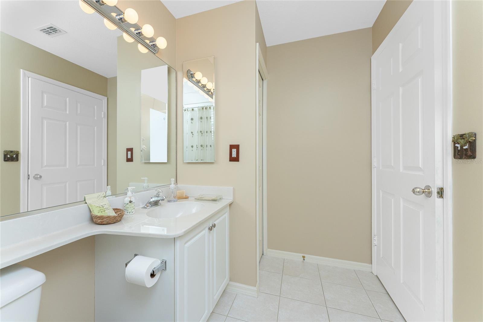 CLIPPER COVE VILLAGE BLDG 13 - Residential