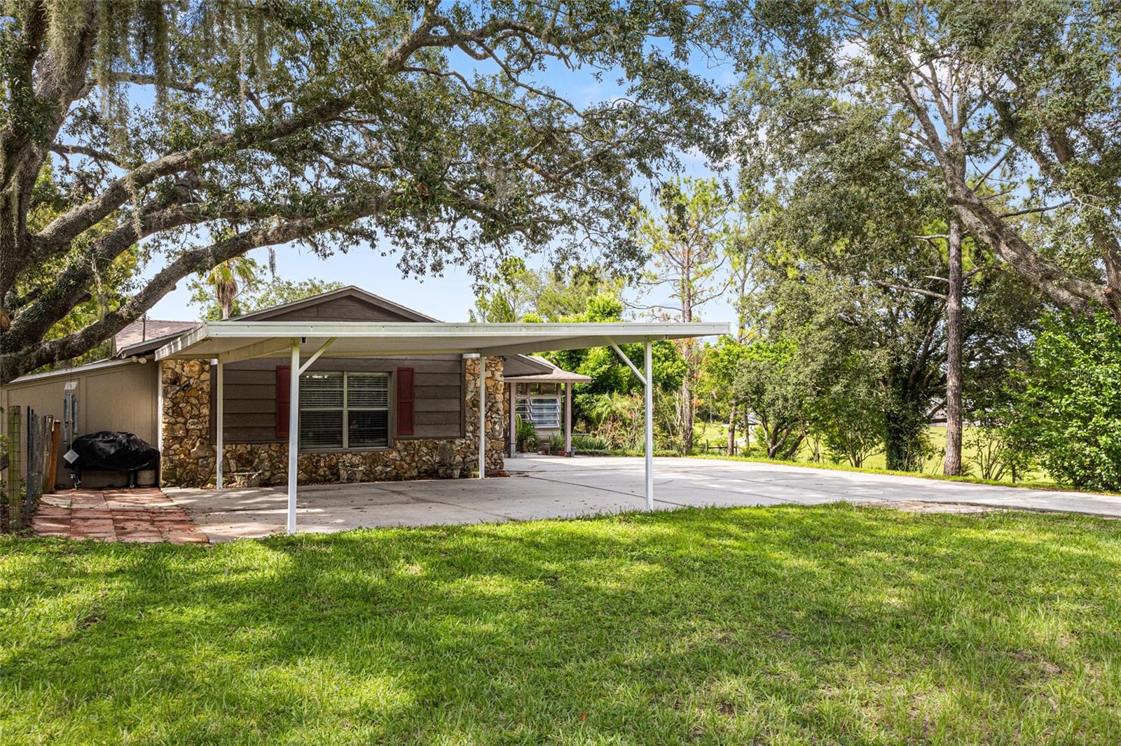 LAKE AVALON GROVES REP 02 - Land