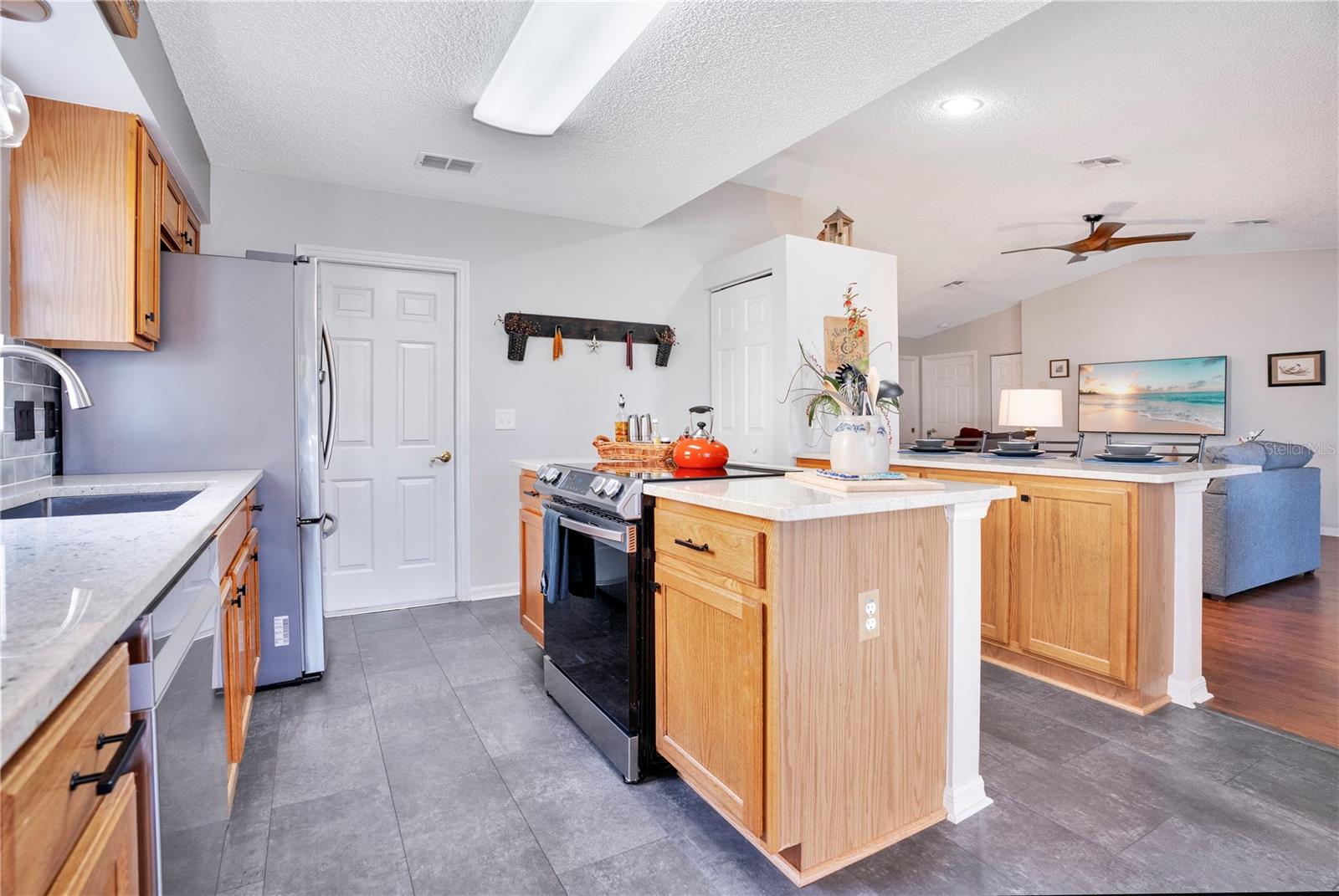 PENNBROOKE PH 01K UNITS 01 & 02 - Residential