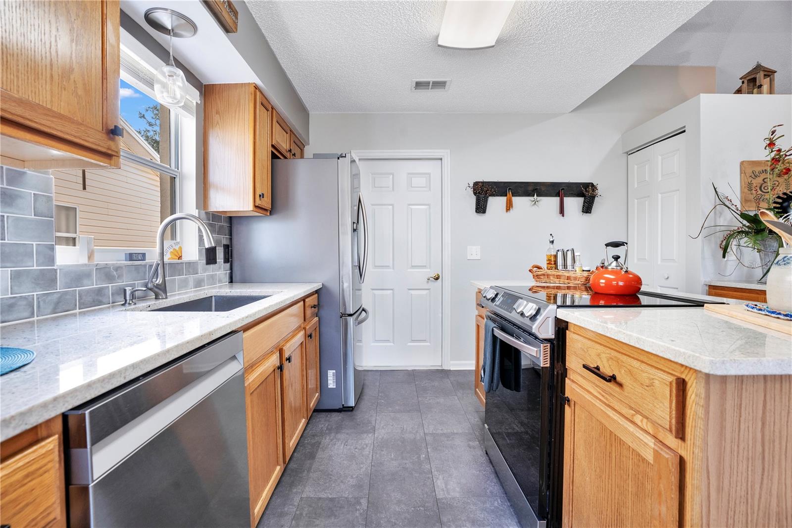 PENNBROOKE PH 01K UNITS 01 & 02 - Residential