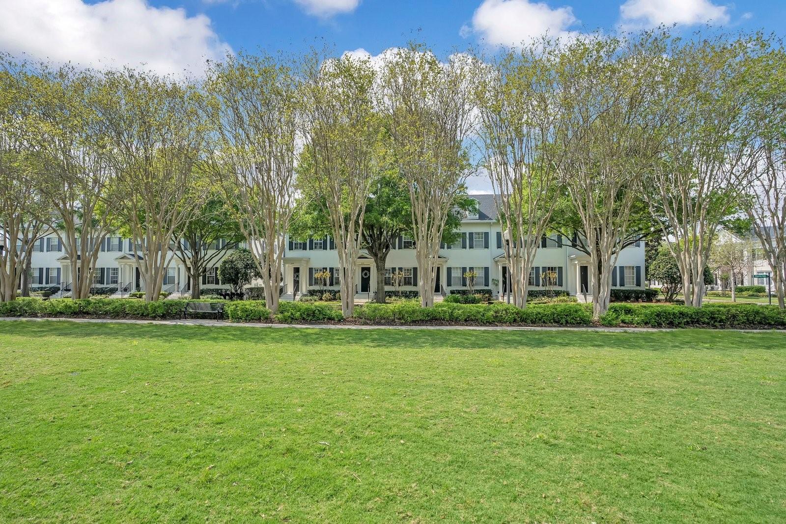 BALDWIN PARK - Residential