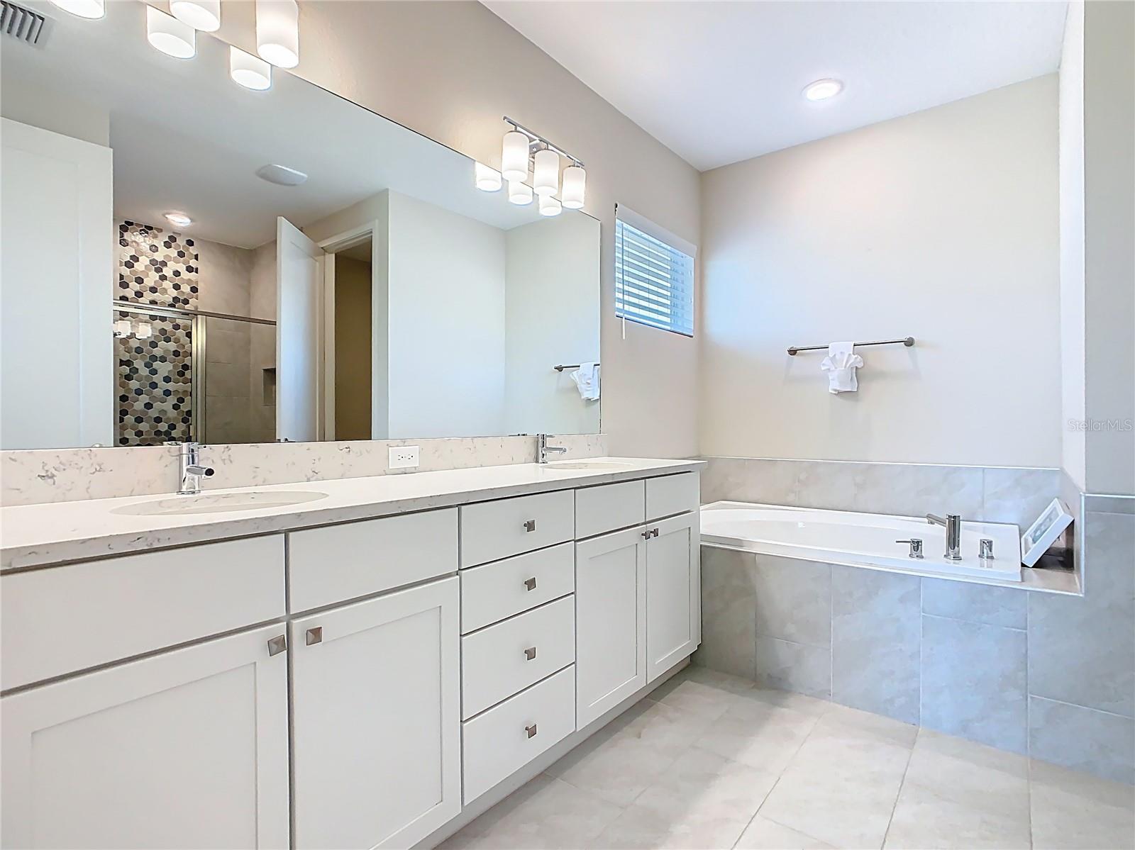 REUNION WEST 17TH & 18TH FAIRWAYS PH 2 - Residential