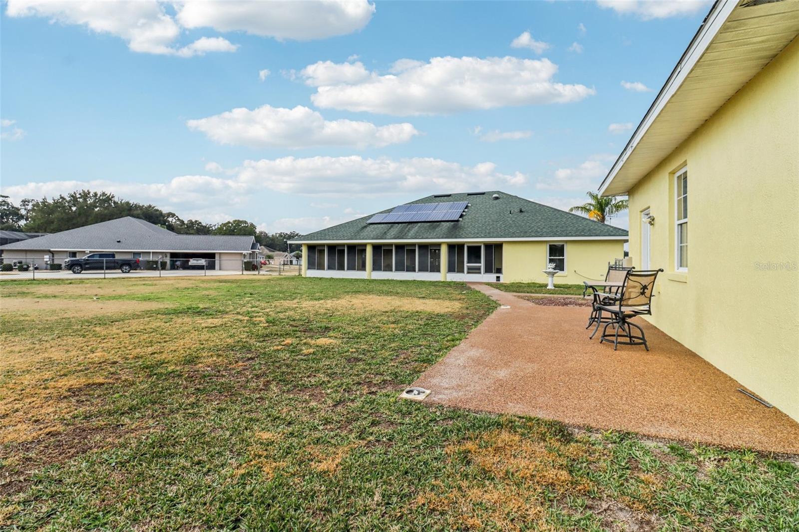 FAIRWAYS/ROLLING HILLS ADD 01 - Residential