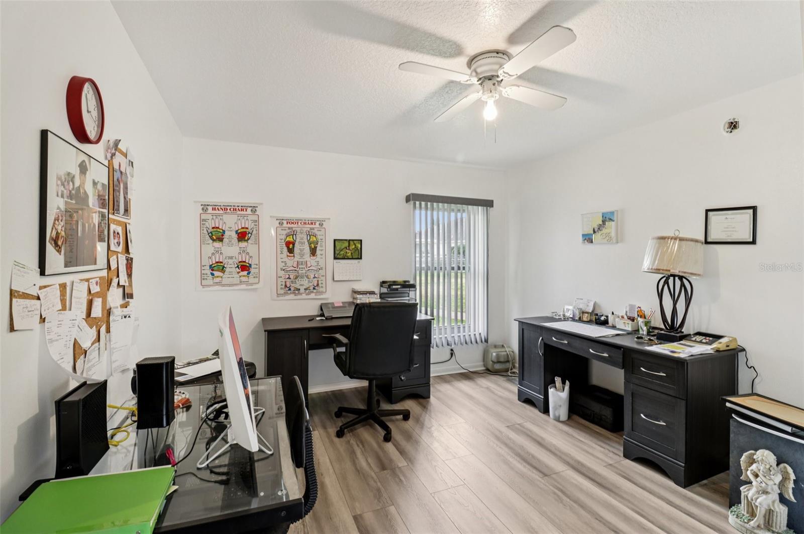 FAIRWAYS/ROLLING HILLS ADD 01 - Residential