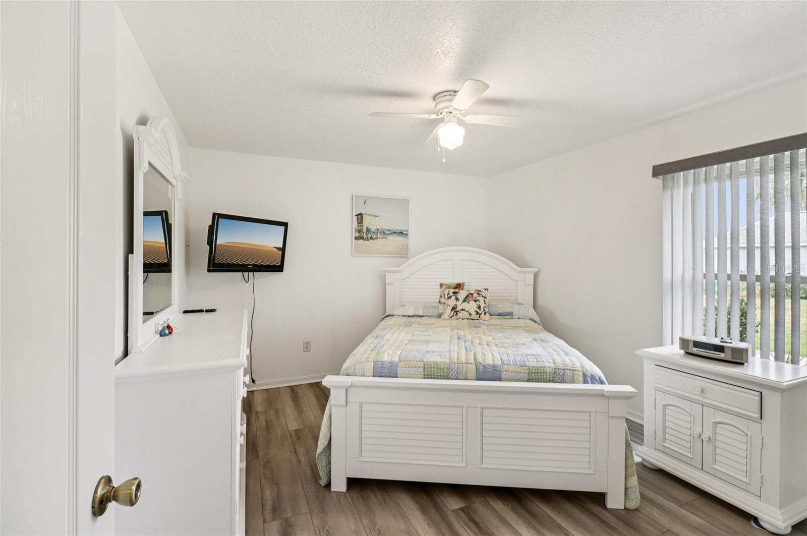 FAIRWAYS/ROLLING HILLS ADD 01 - Residential