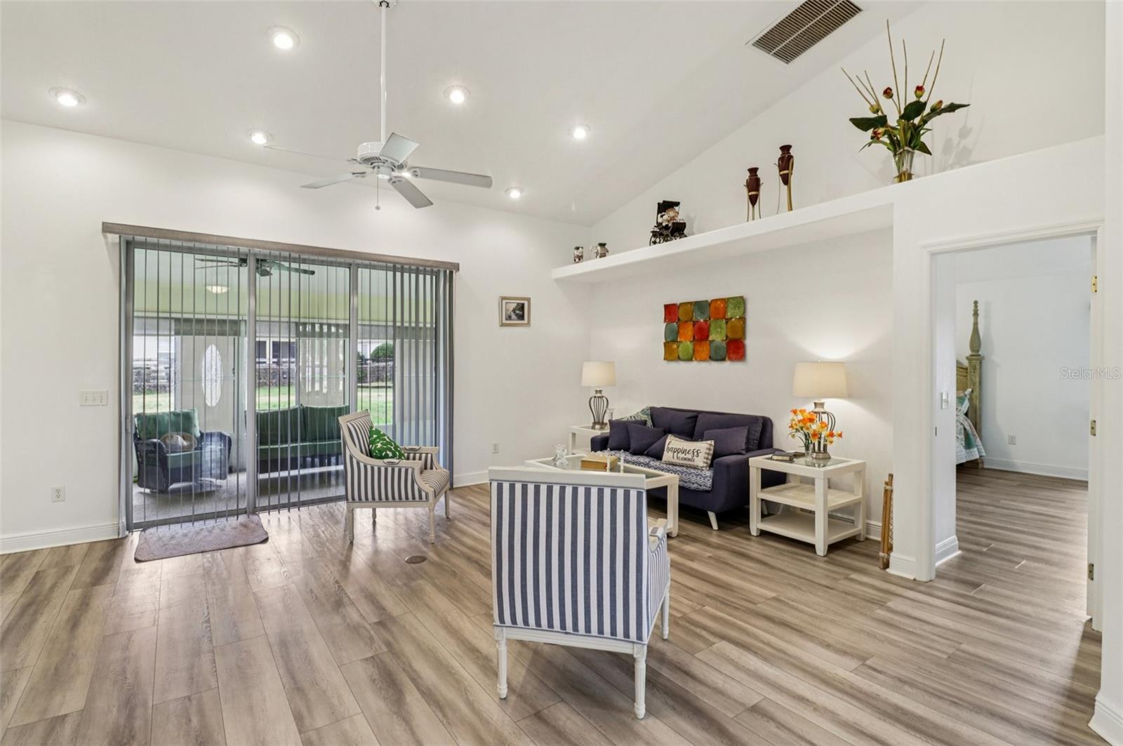 FAIRWAYS/ROLLING HILLS ADD 01 - Residential