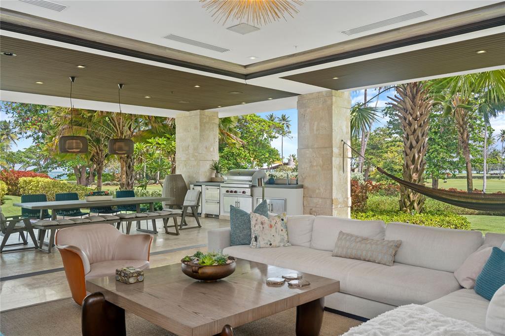 EAST BEACH - Residential