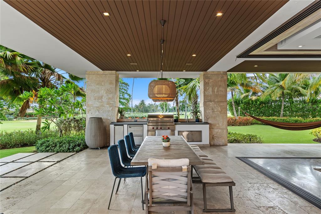 EAST BEACH - Residential