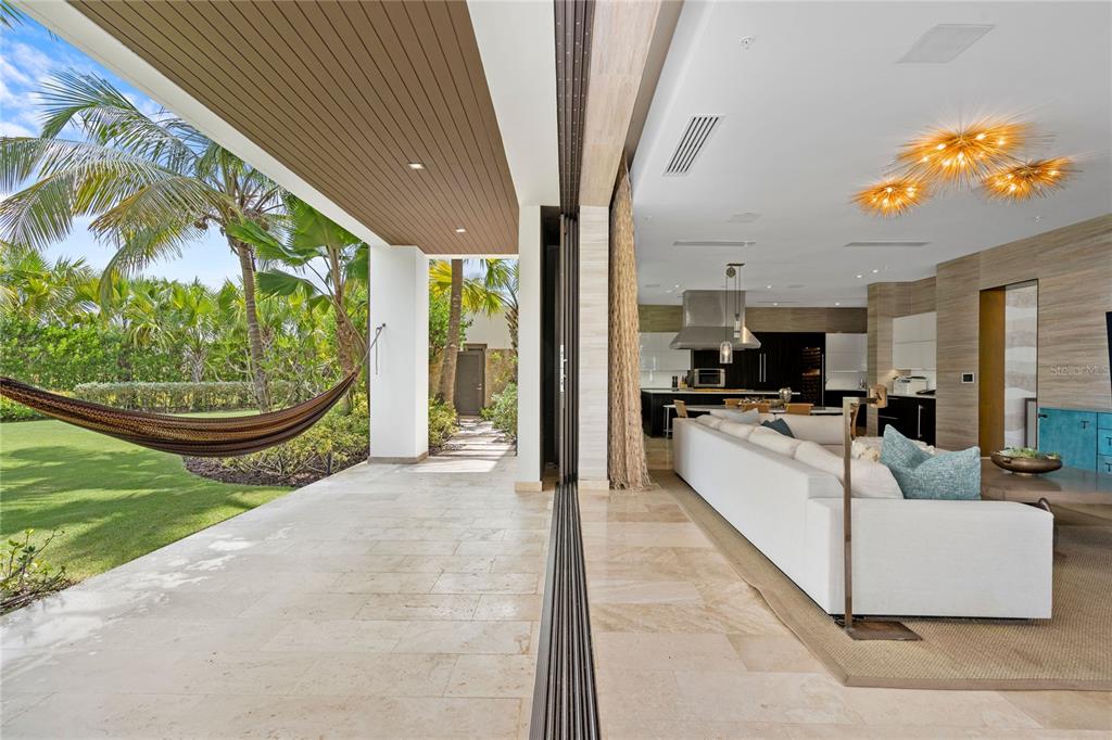 EAST BEACH - Residential