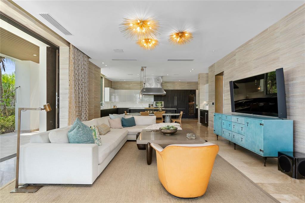 EAST BEACH - Residential