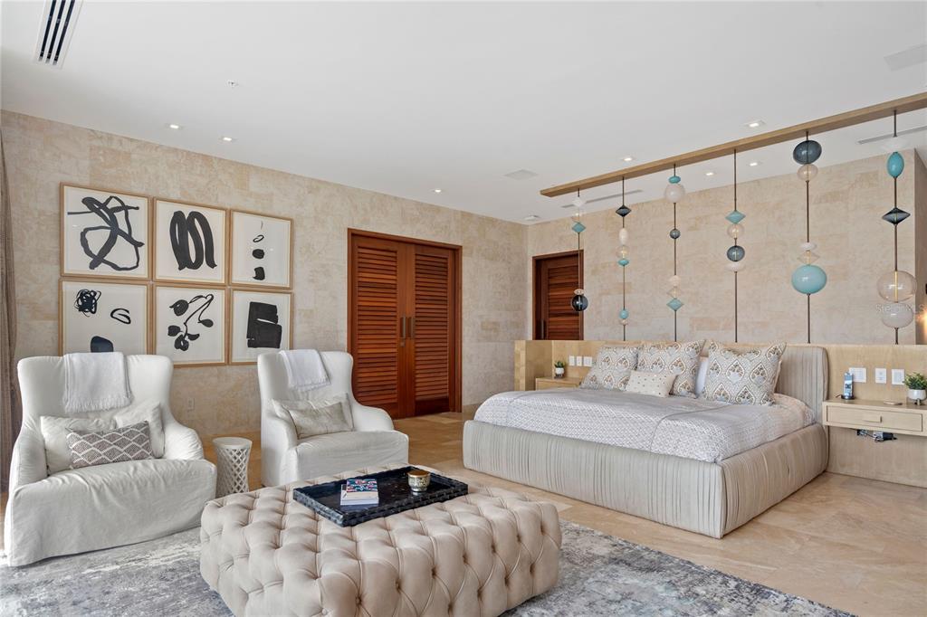 EAST BEACH - Residential