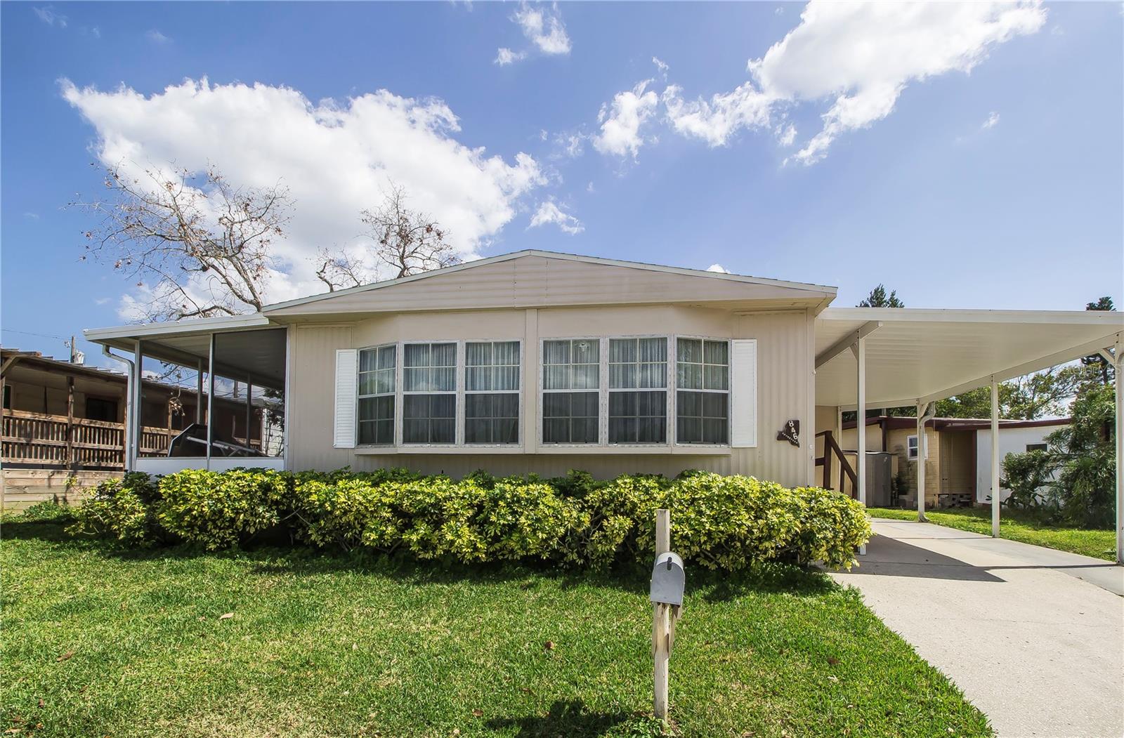 846 OAKWOOD DRIVE