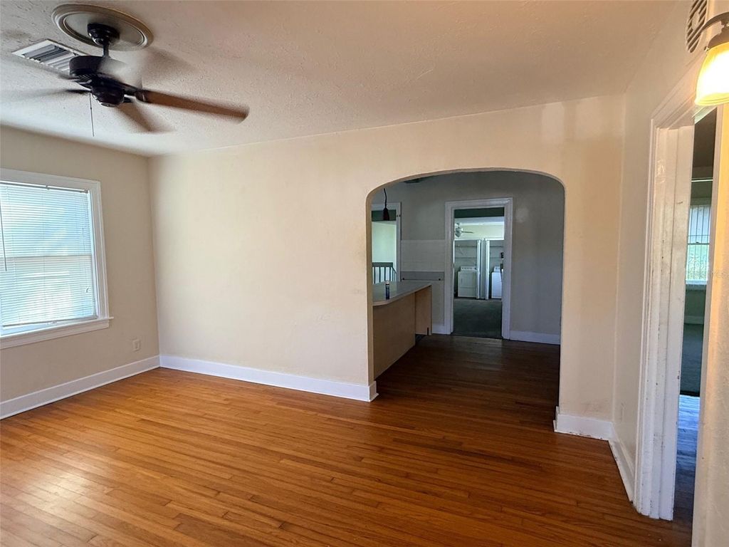 Photo of 3610 Dartmouth Avenue N, St Petersburg, FL 33713 (MLS # TB8458779)