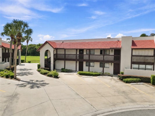 4201 VILLAGE CT # 4201, LAKE WALES, FL 33898 - Image 04246ecbd67badb3cc2f92f2c7806fb2/3896344769