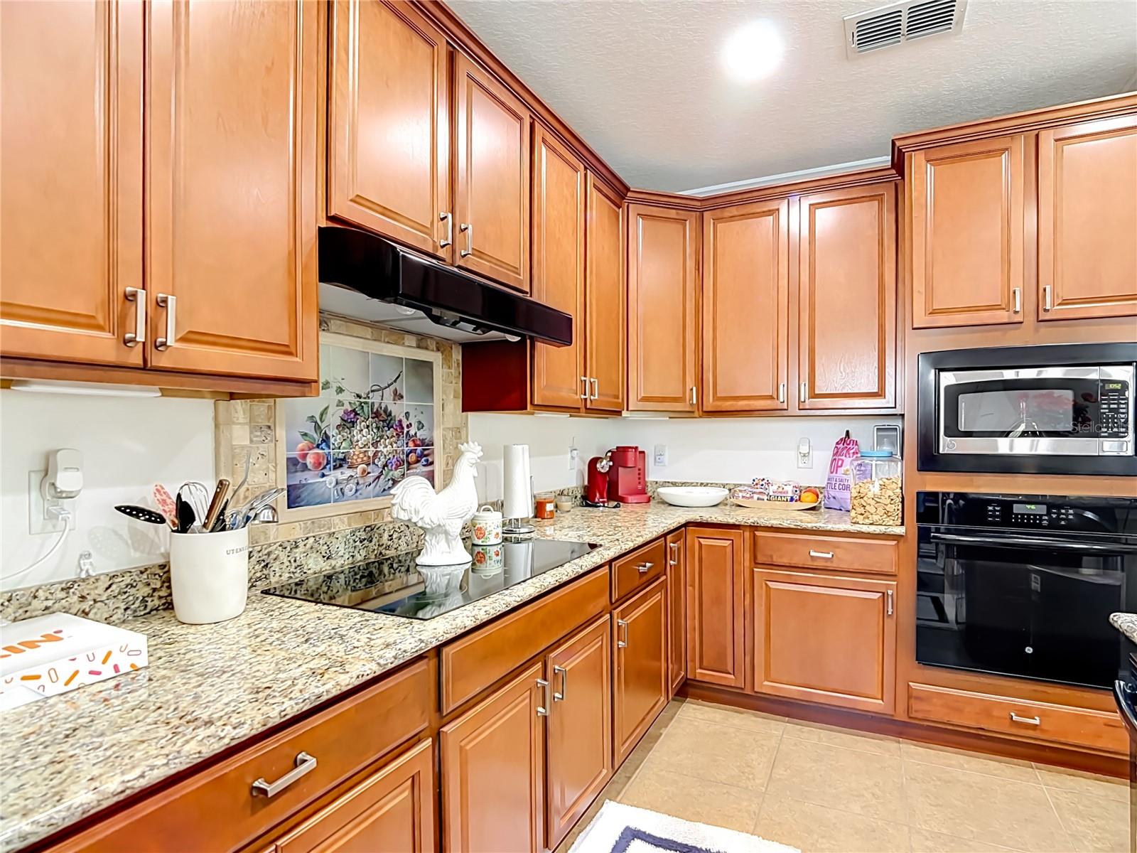 BERKLEY RDG PH 03 - Residential