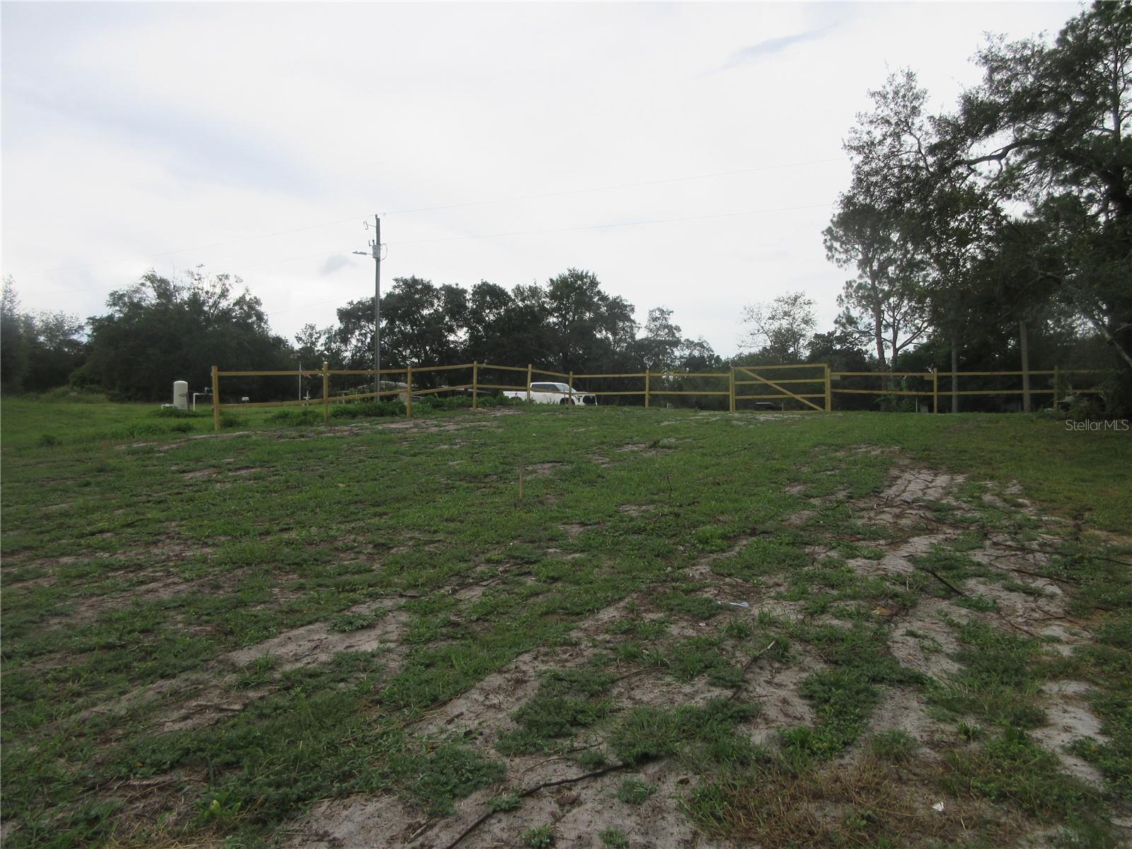 HALMOON MINI-FARMS - Residential