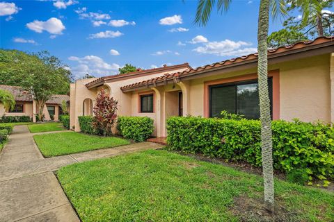 A home in SEMINOLE