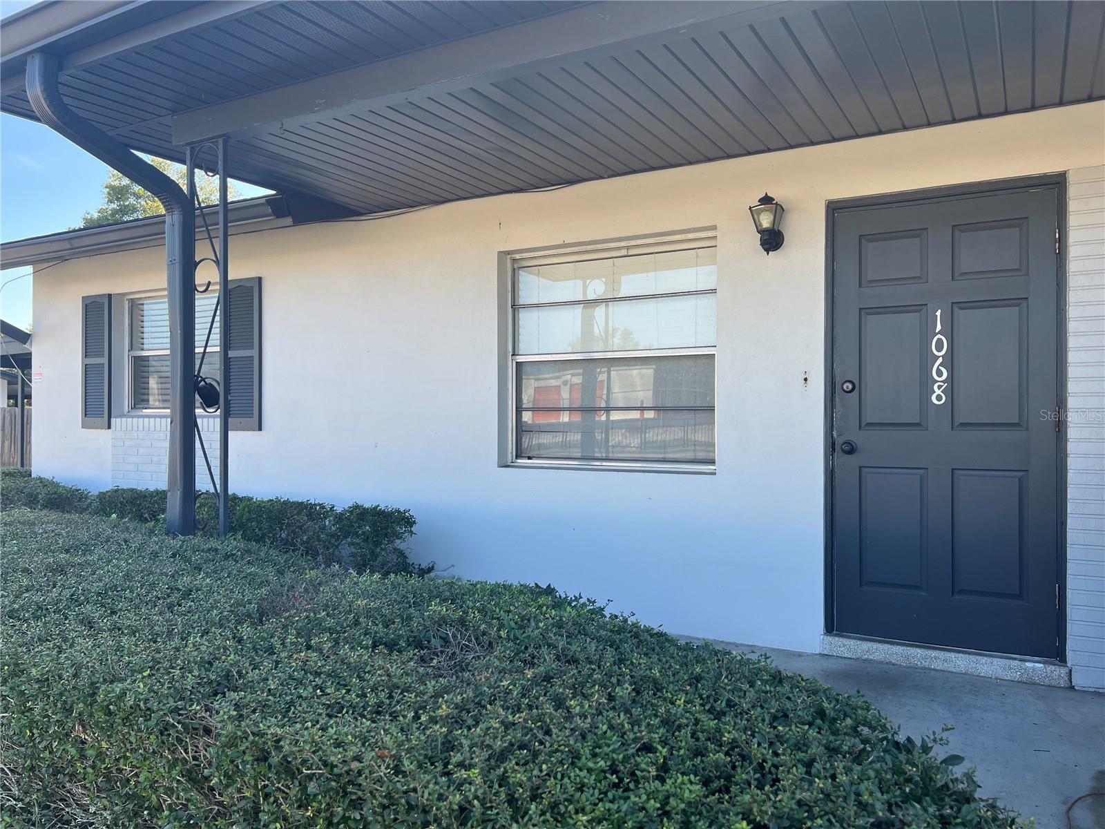 TOWN & COUNTRY ESTATES REP - Residential Lease