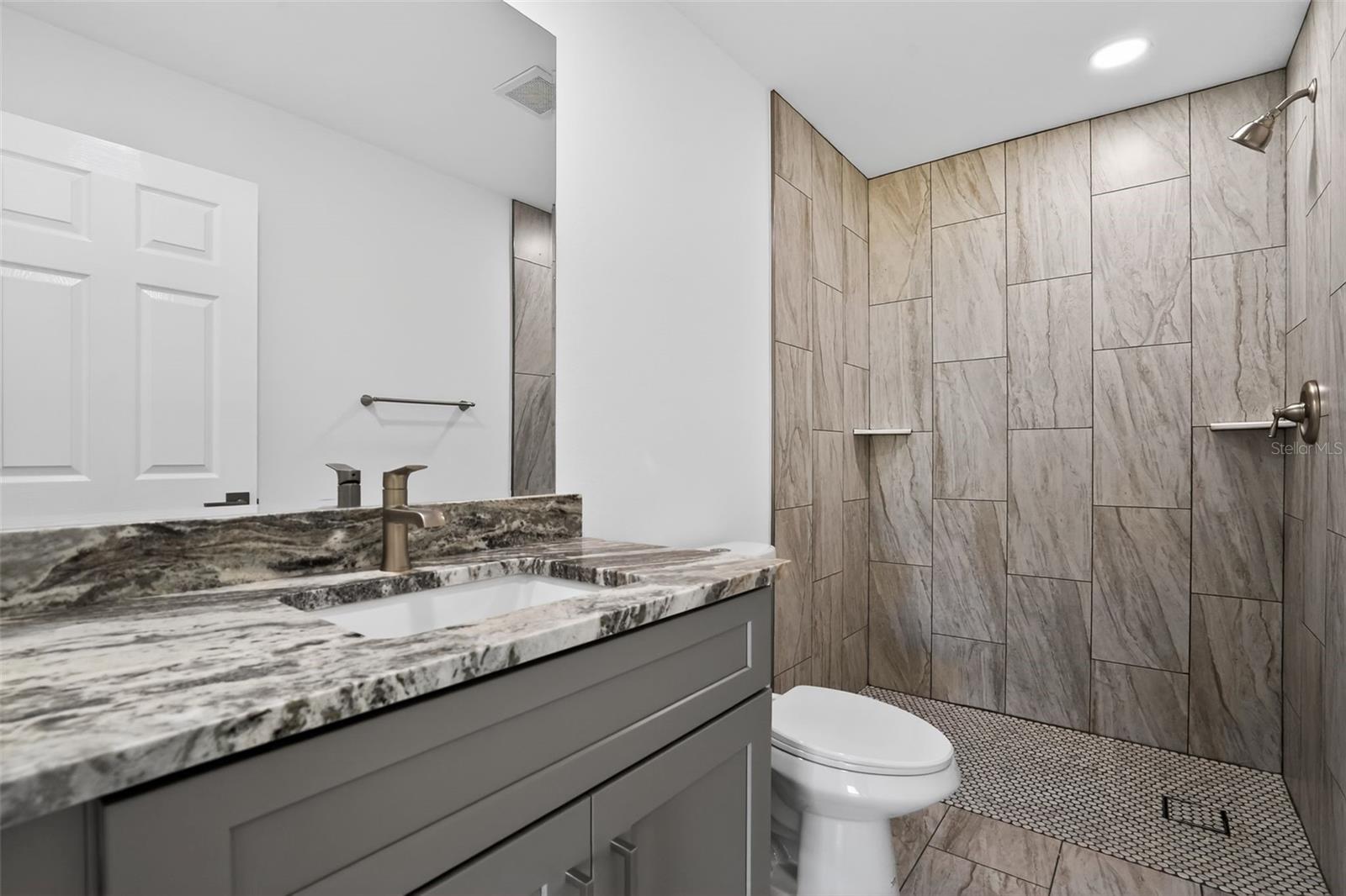 2324 5TH AVENUE DRIVE E