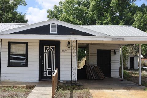 Photo of 1123 SE 3rd Avenue, Arcadia, FL 34266 (MLS # C7522058)