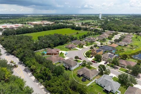 A home in PALMETTO