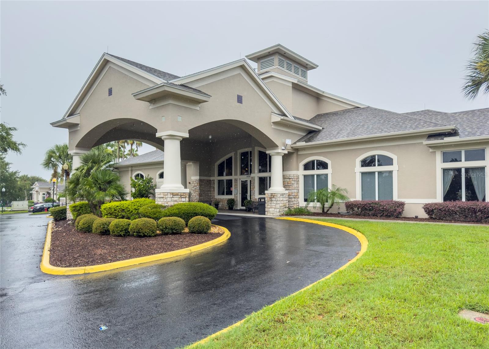 CLERMONT CARRINGTON AT LEGENDS SUB - Residential Lease