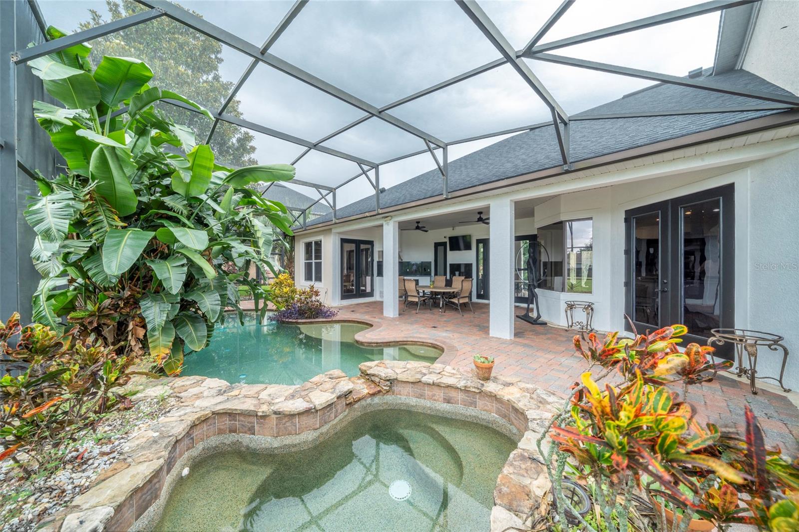 CLERMONT CARRINGTON AT LEGENDS SUB - Residential Lease