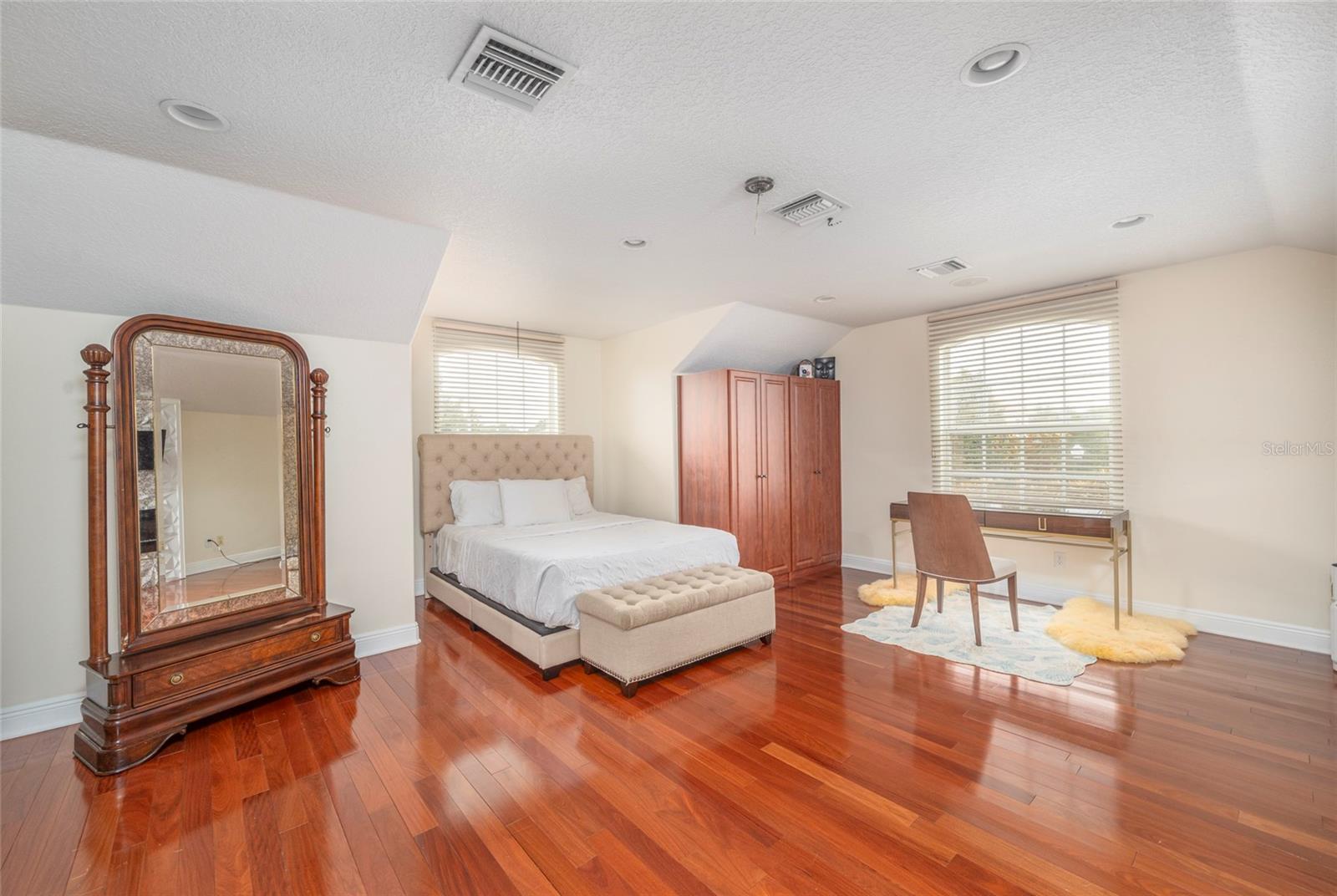 CLERMONT CARRINGTON AT LEGENDS SUB - Residential Lease