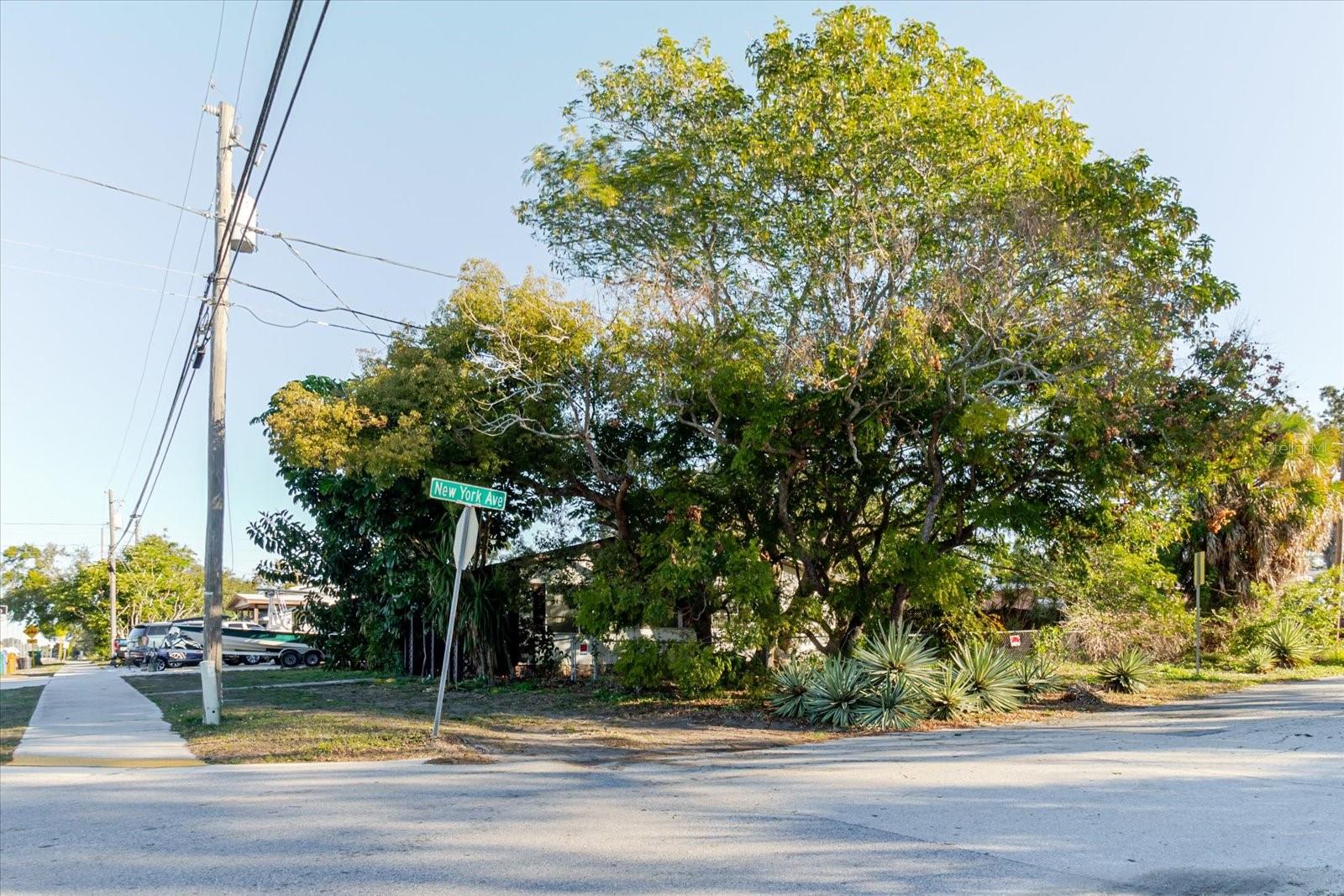 PALM HARBOR ESTATES - Residential