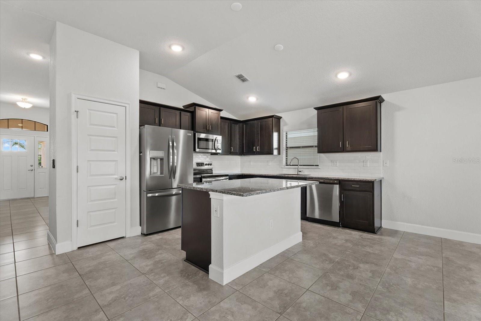 16117 61ST LANE E, PARRISH, FL, 34219 4 16117 61ST LANE E