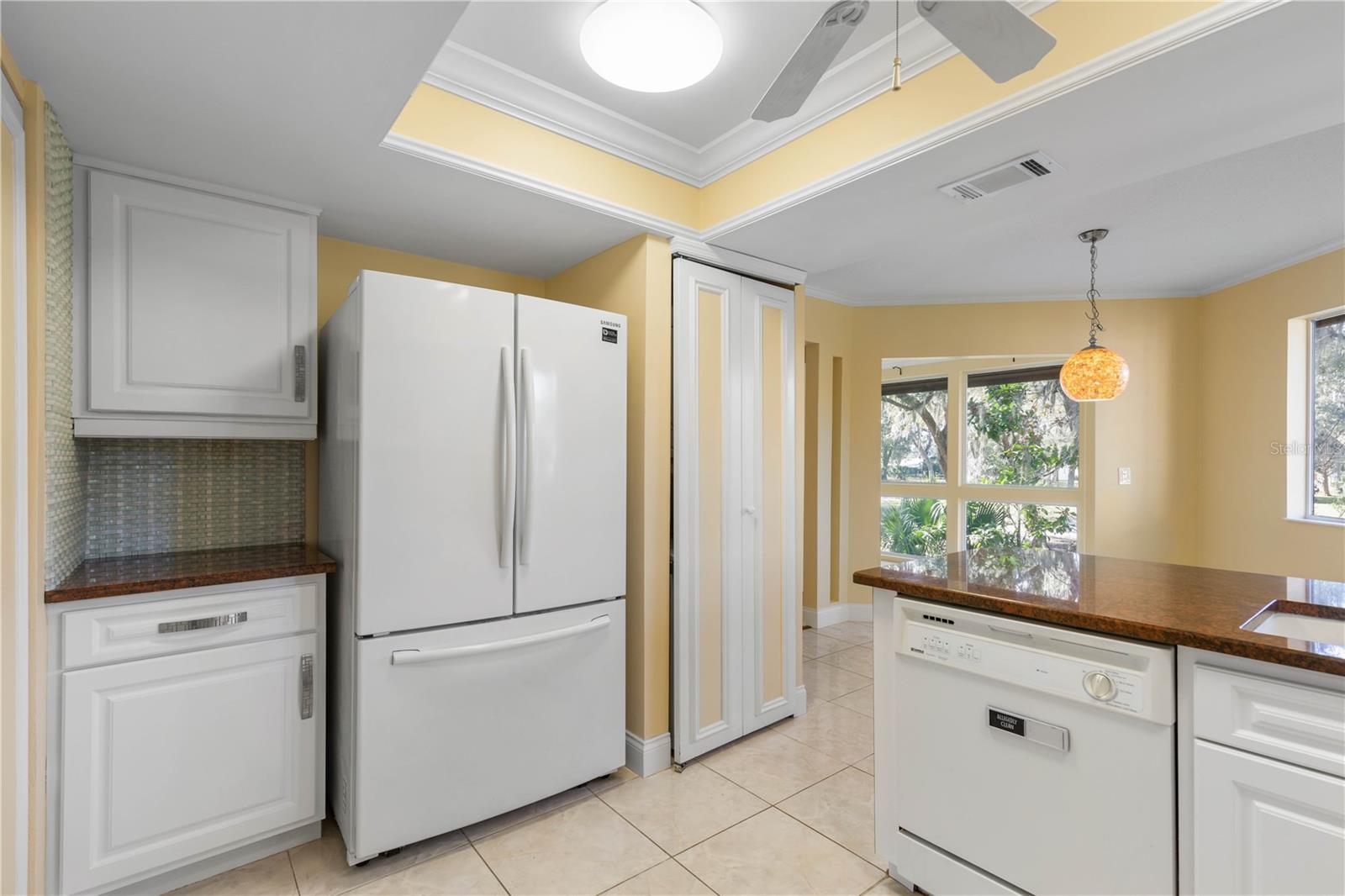 FAIRWAYS CONDO - Residential