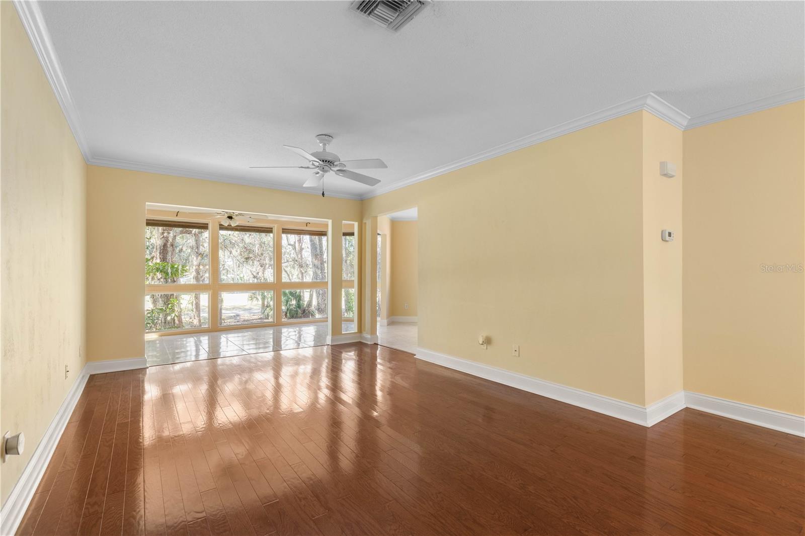 FAIRWAYS CONDO - Residential