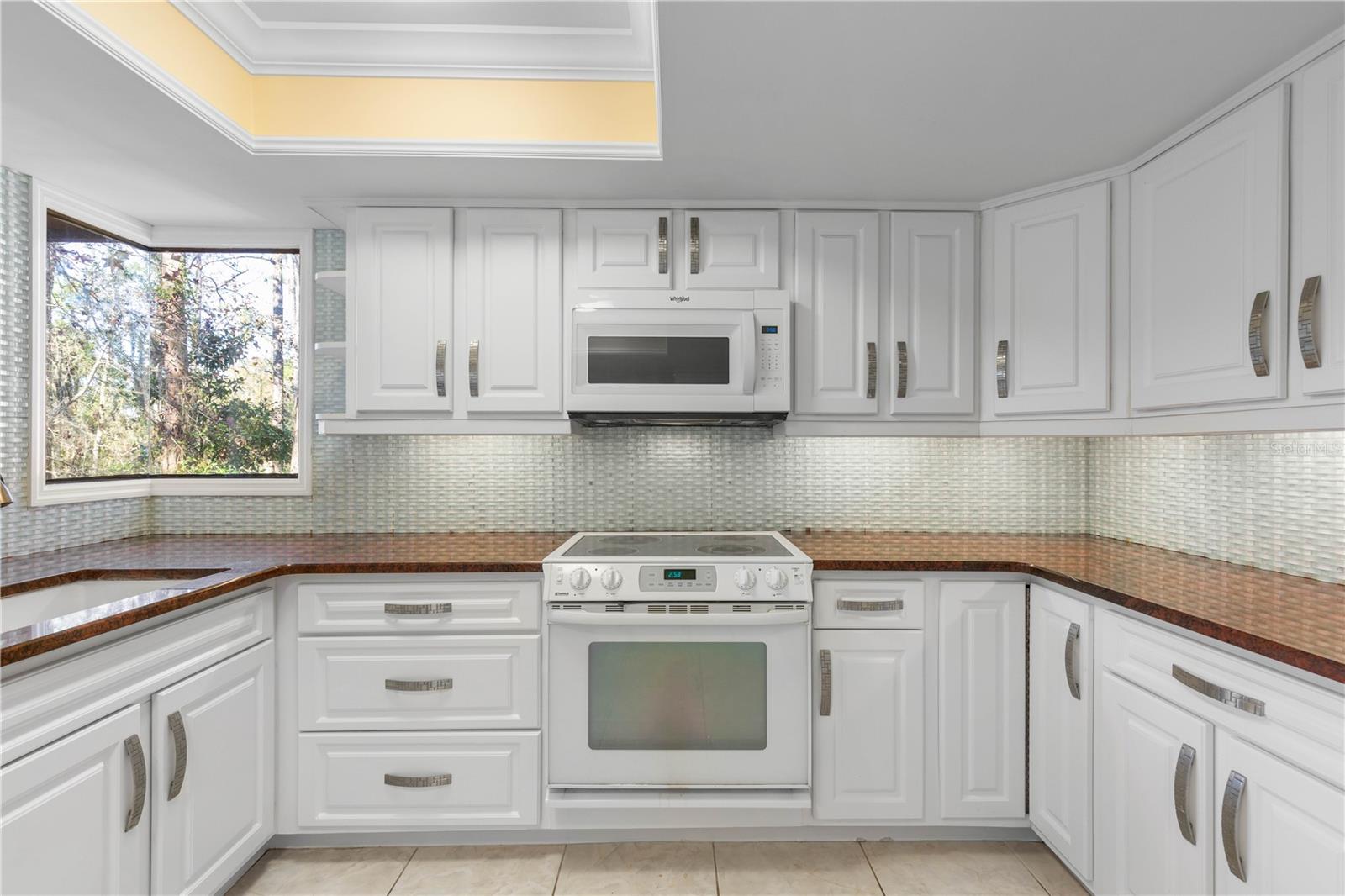 FAIRWAYS CONDO - Residential