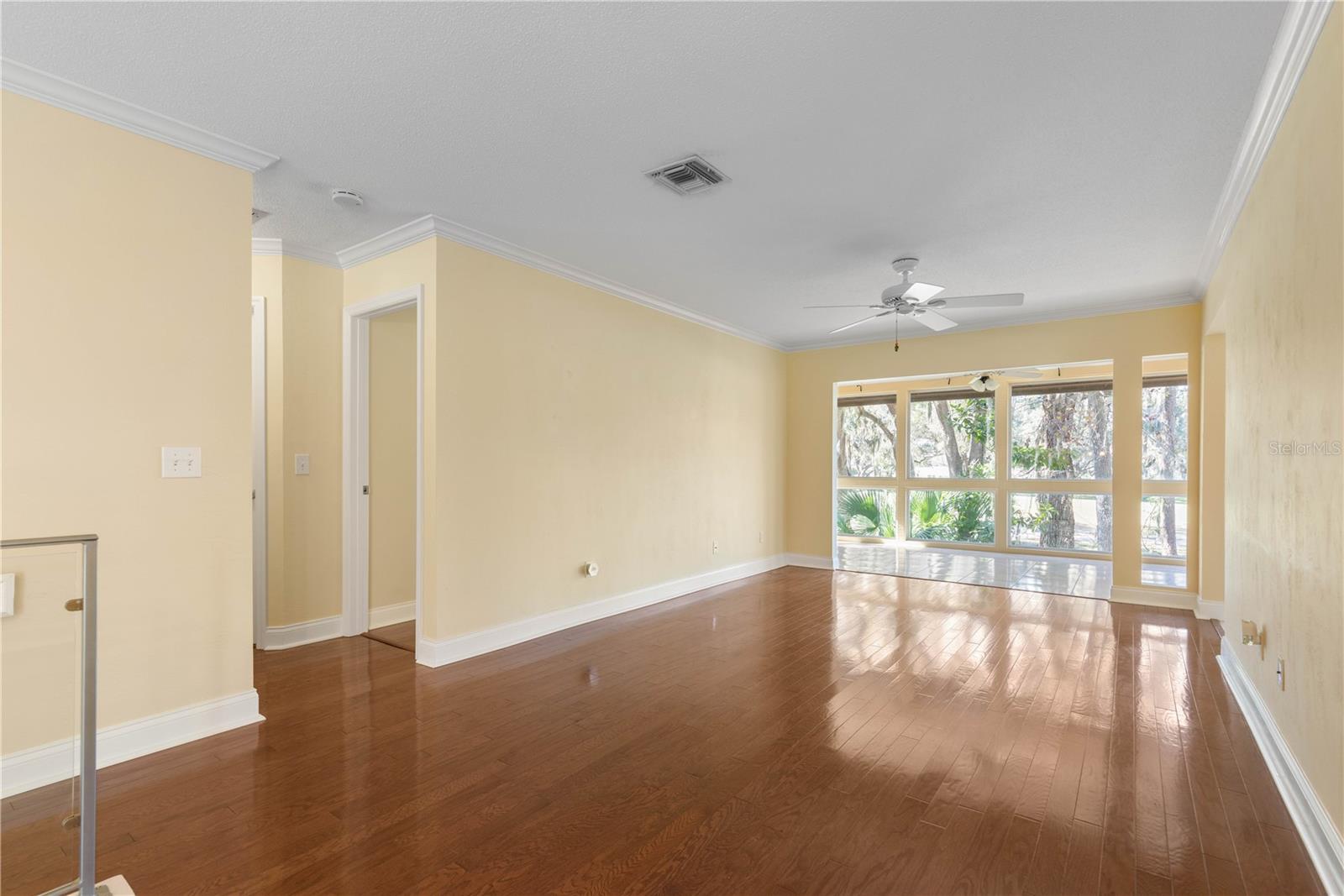 FAIRWAYS CONDO - Residential