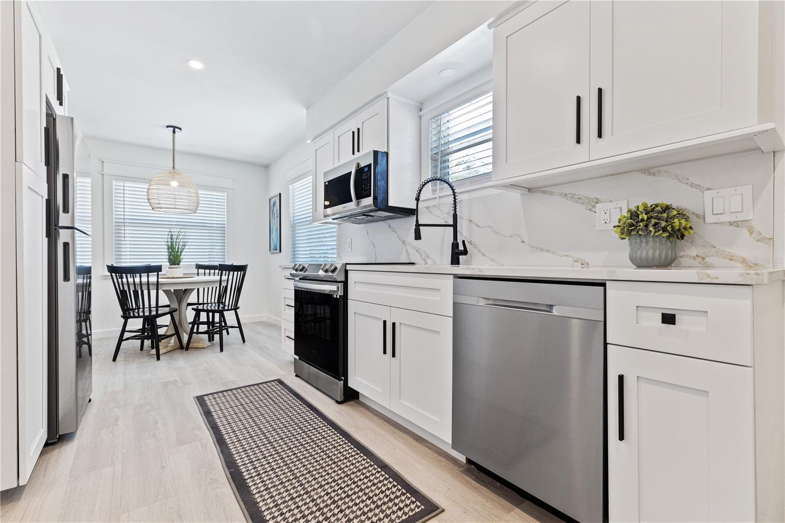 ILEXHURST - Residential