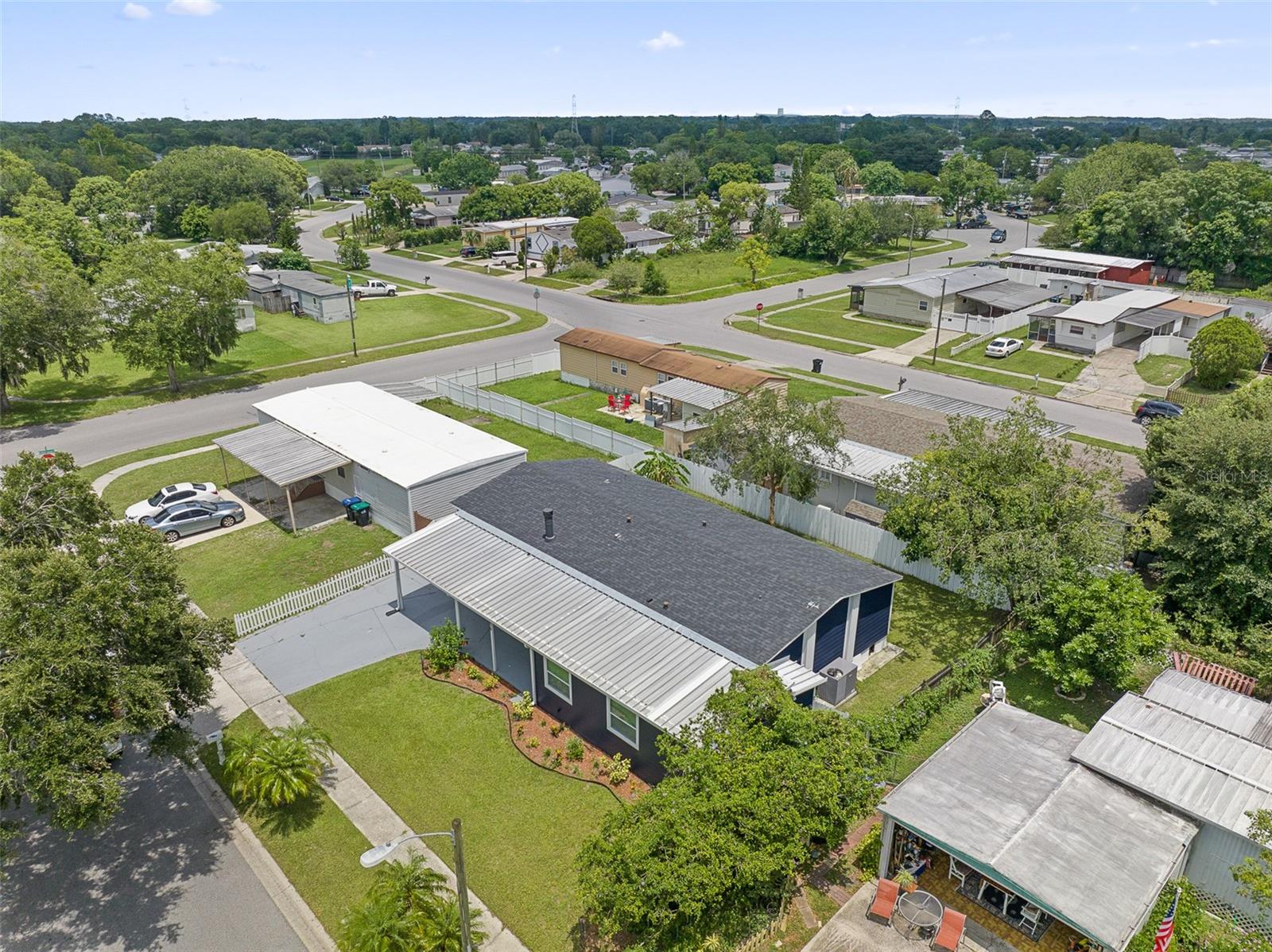 LYNNWOOD ESTATES - Residential