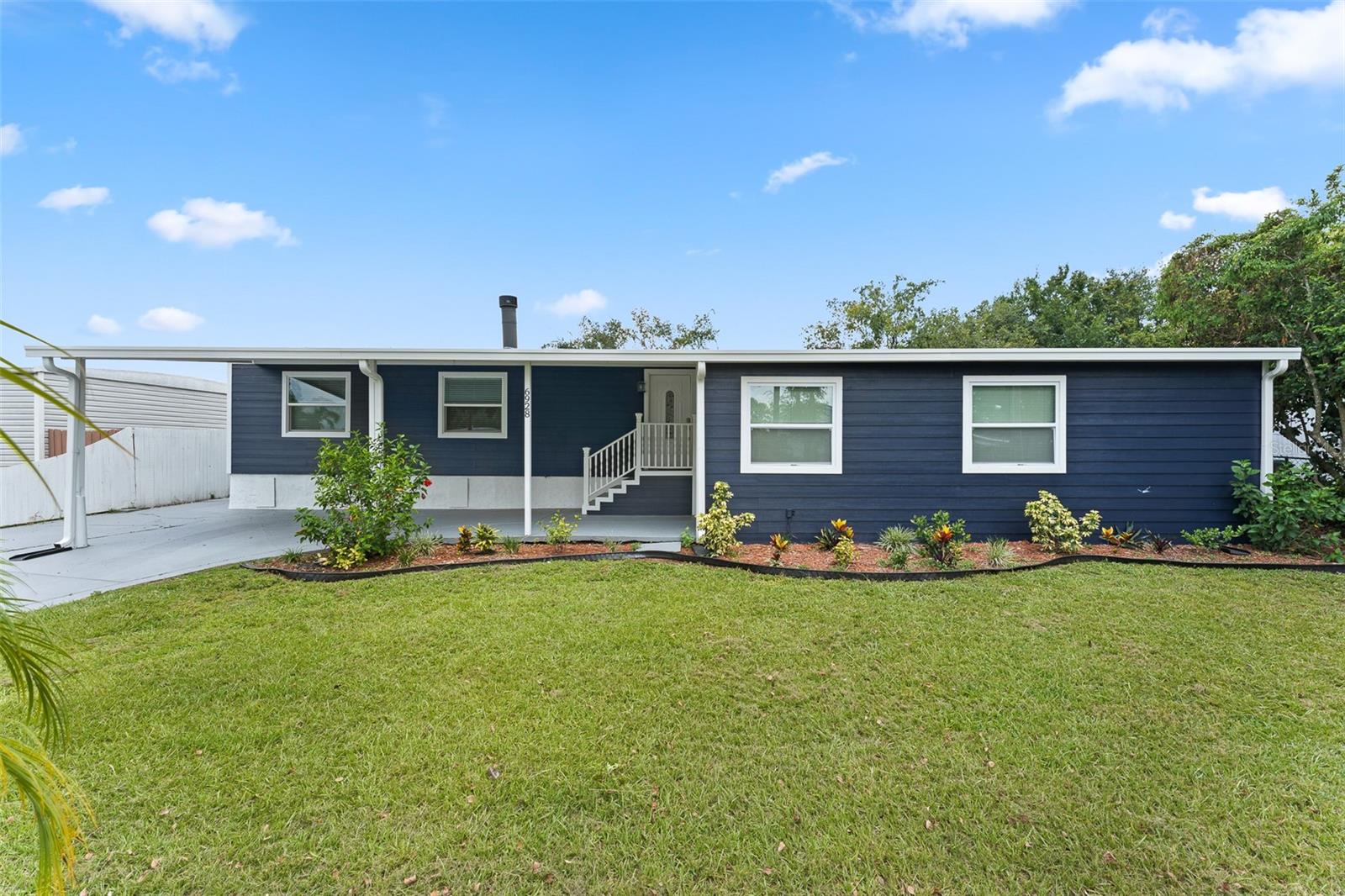 LYNNWOOD ESTATES - Residential