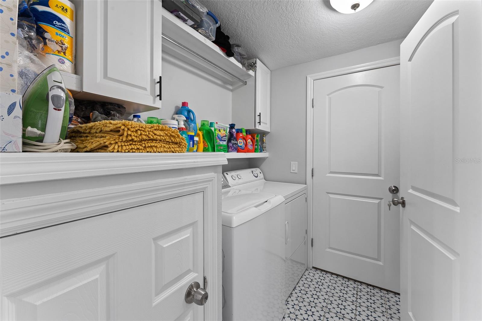 LYNNWOOD ESTATES - Residential