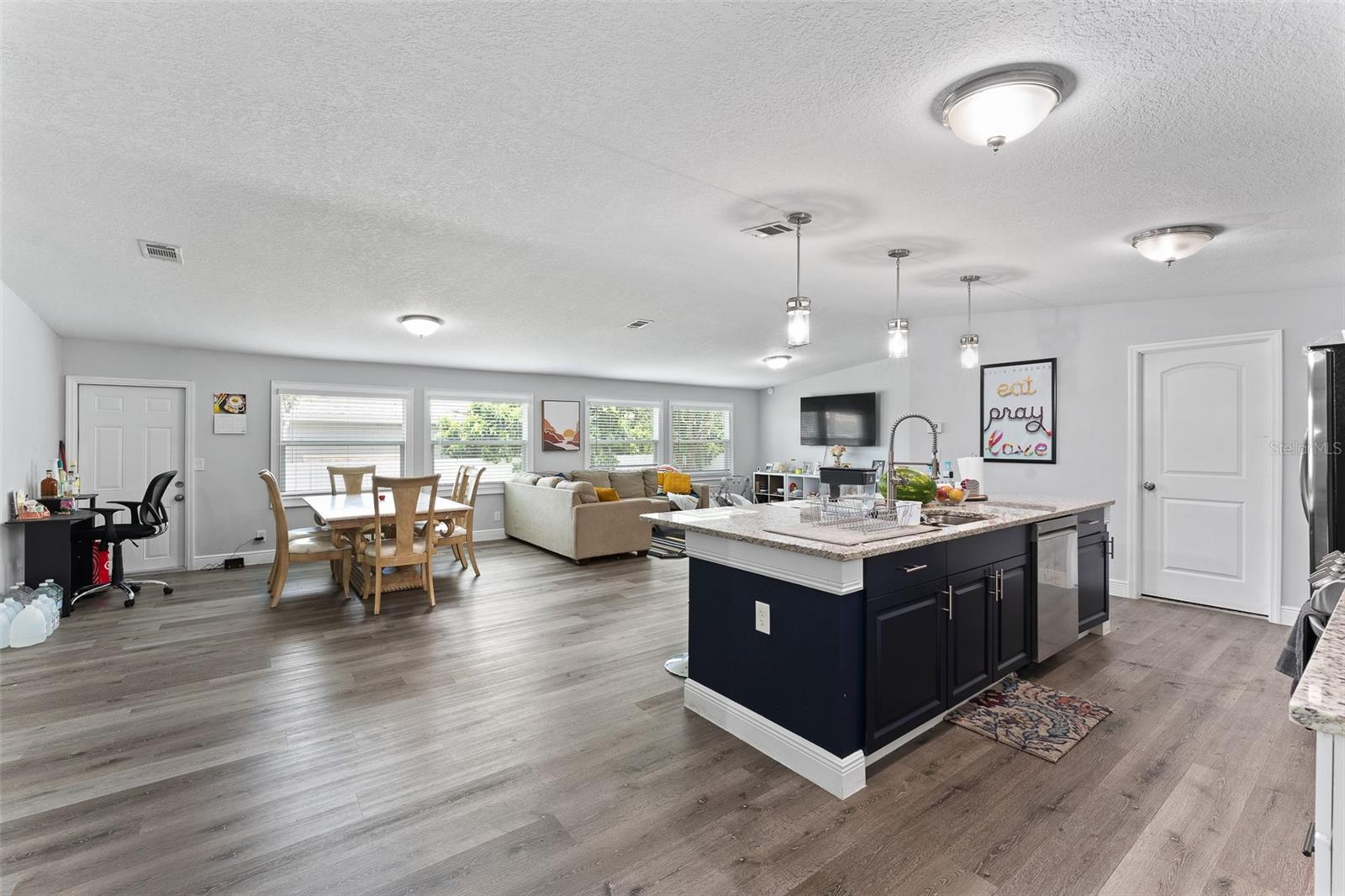 LYNNWOOD ESTATES - Residential